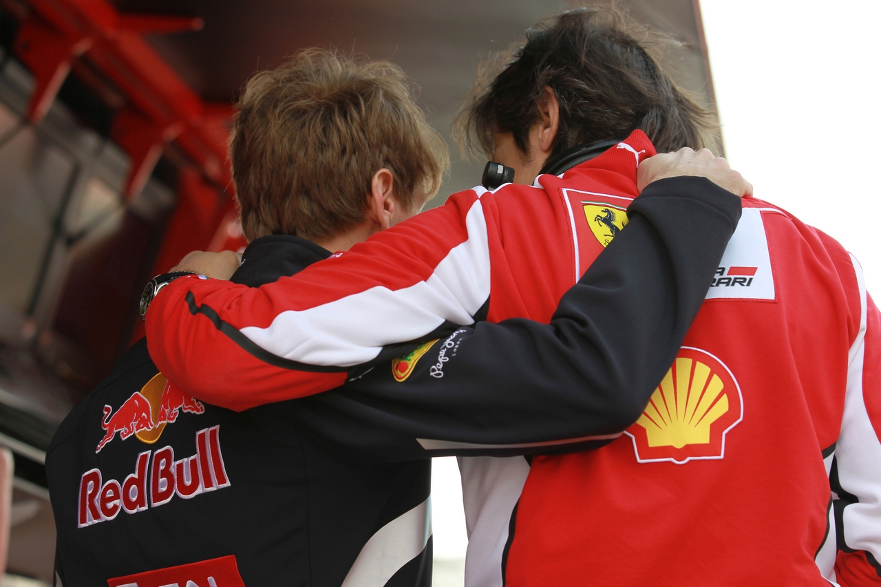 03.03.2012
Sebastian Vettel (GER), Red Bull Racing with Massimo Rivola (ITA), Scuderia Ferrari  Sporting Director