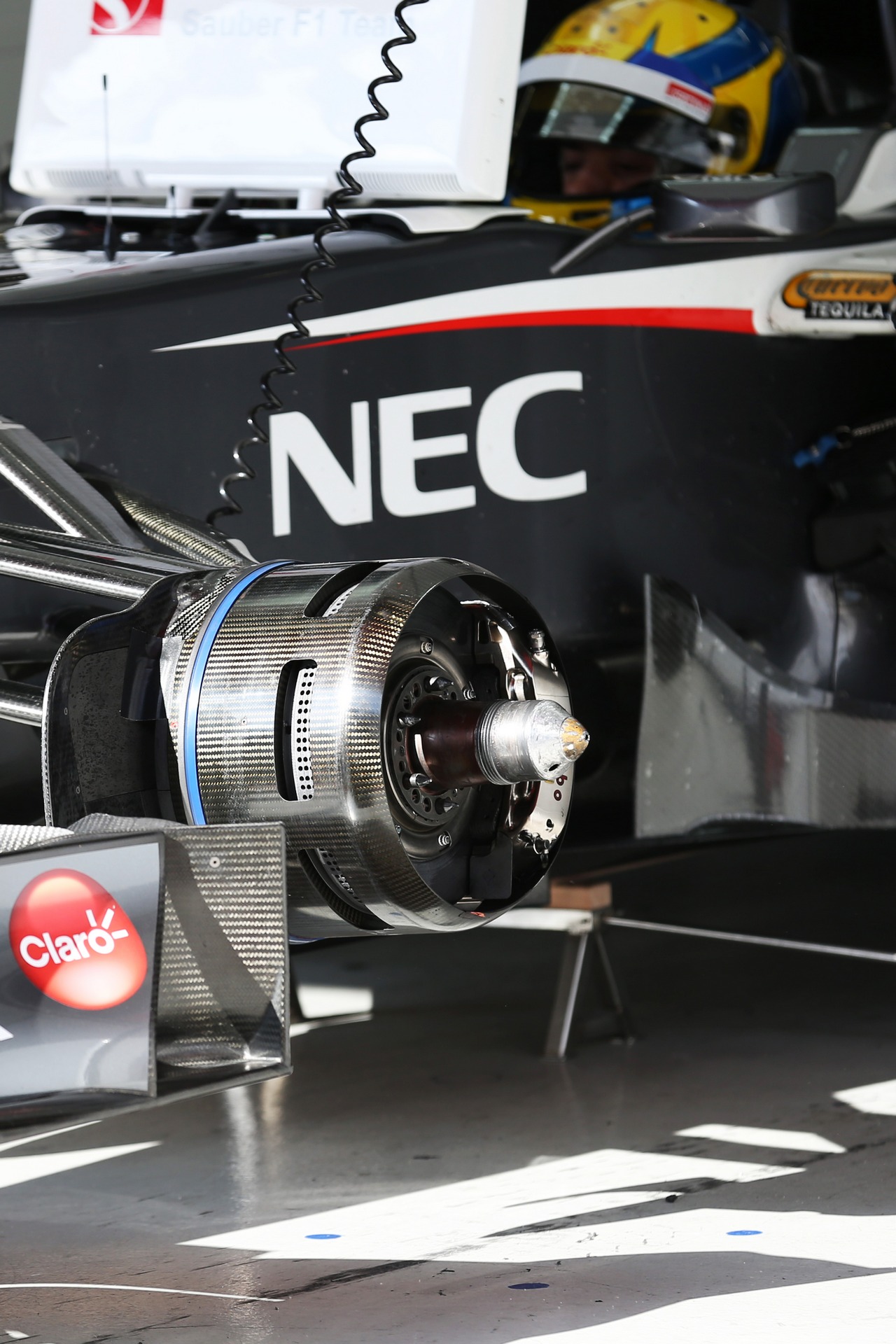 Esteban Gutierrez (MEX) Sauber C32 brake.
02.03.2013. 