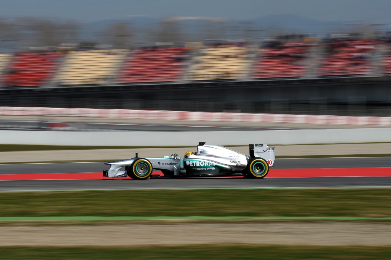 Lewis Hamilton (GBR) Mercedes AMG F1 W04.
02.03.2013. 