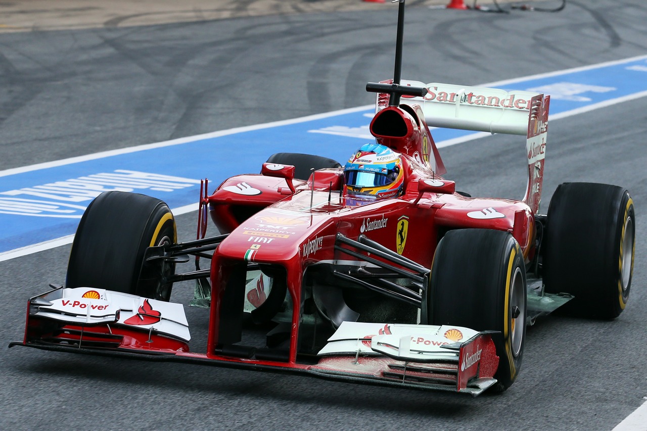Fernando Alonso (ESP) Ferrari F138 running flow-vis paint.
03.03.2013. 