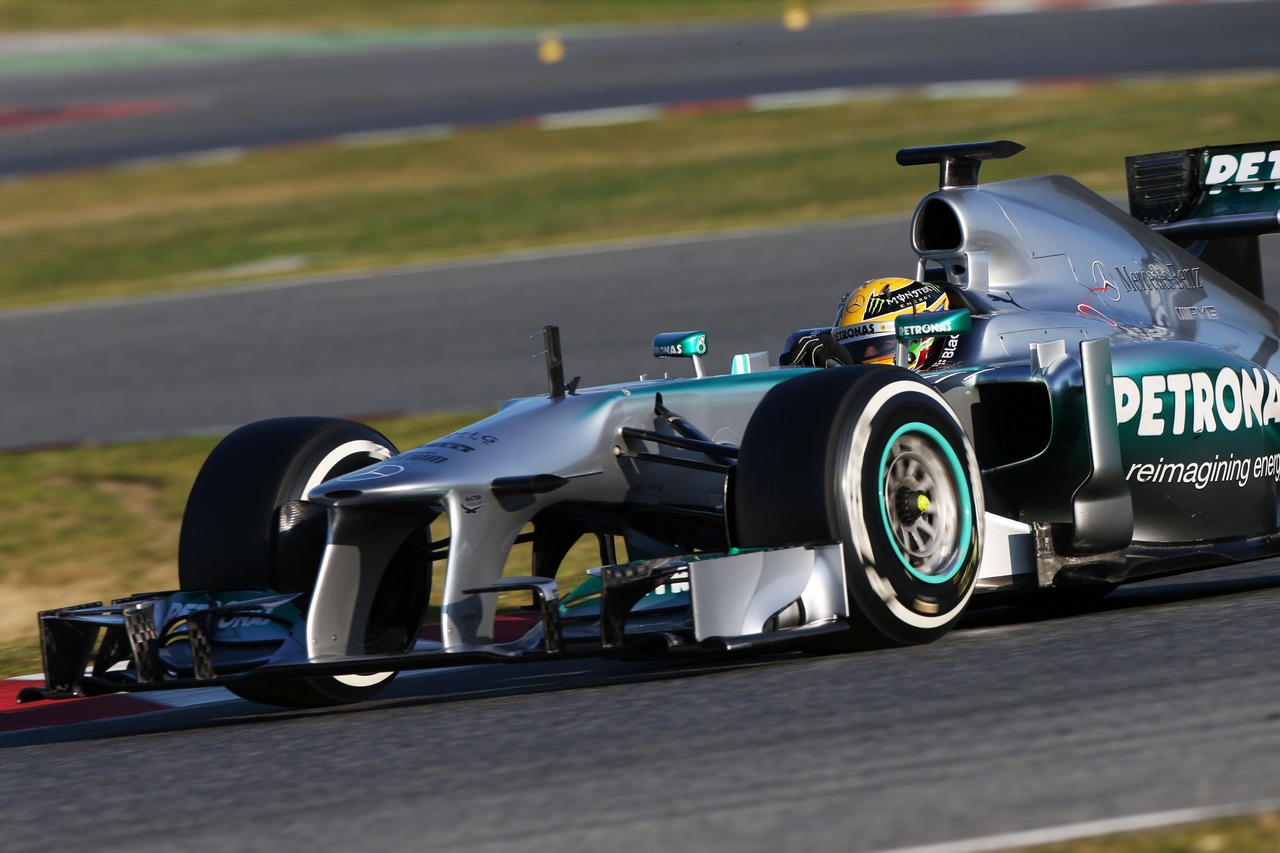 Lewis Hamilton (GBR) Mercedes AMG F1 W04.
