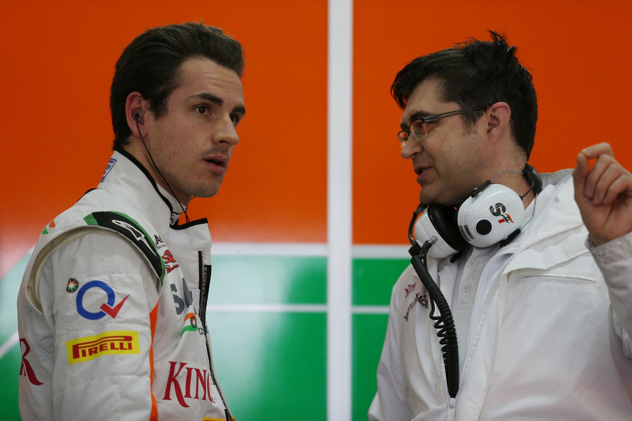 Adrian Sutil (GER) Sahara Force India F1 with Bradley Joyce (GBR) Sahara Force India F1 Race Engineer.
21.02.2013