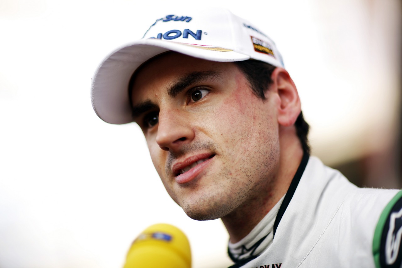 Adrian Sutil (GER) Sahara Force India F1 with the media.
21.02.2013. 