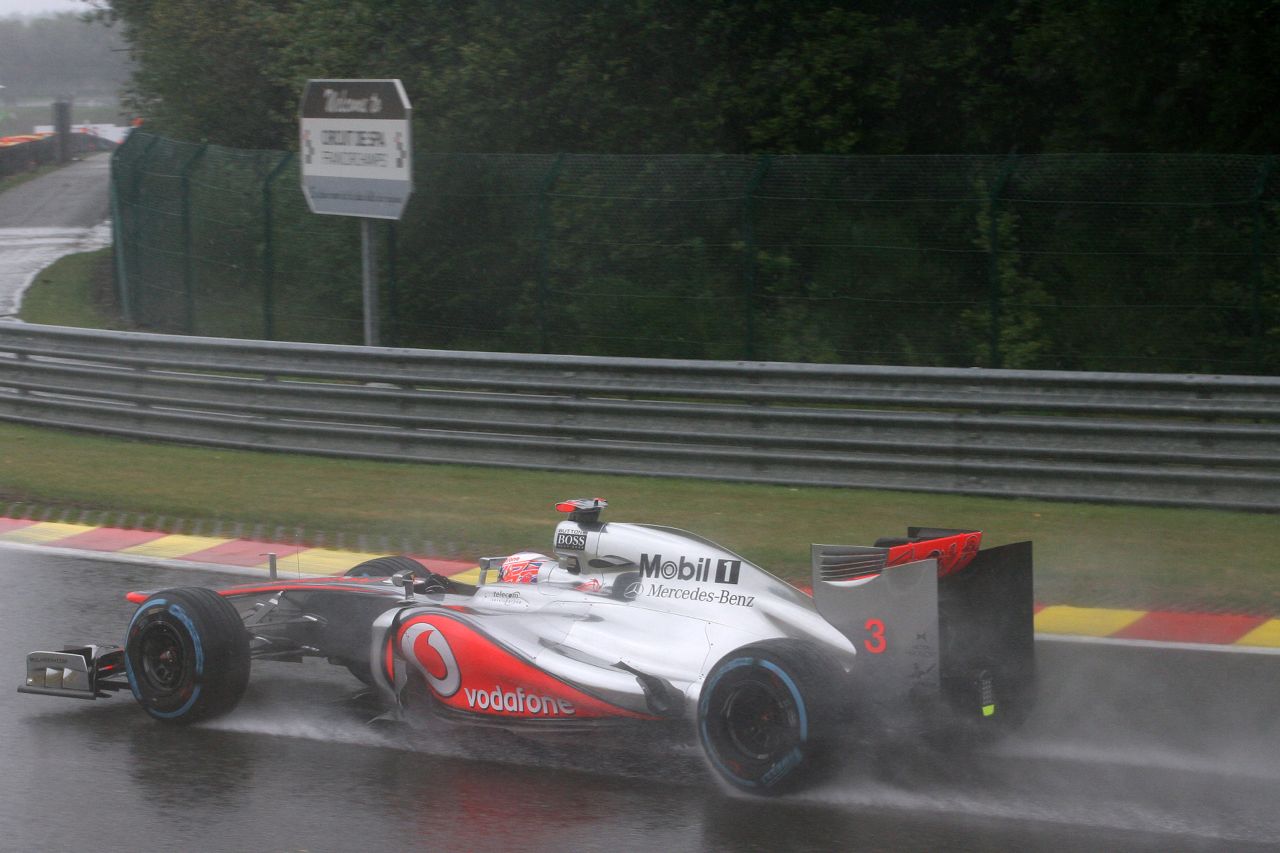 31.08.2012- Free Practice 2, Jenson Button (GBR) McLaren Mercedes MP4-27 