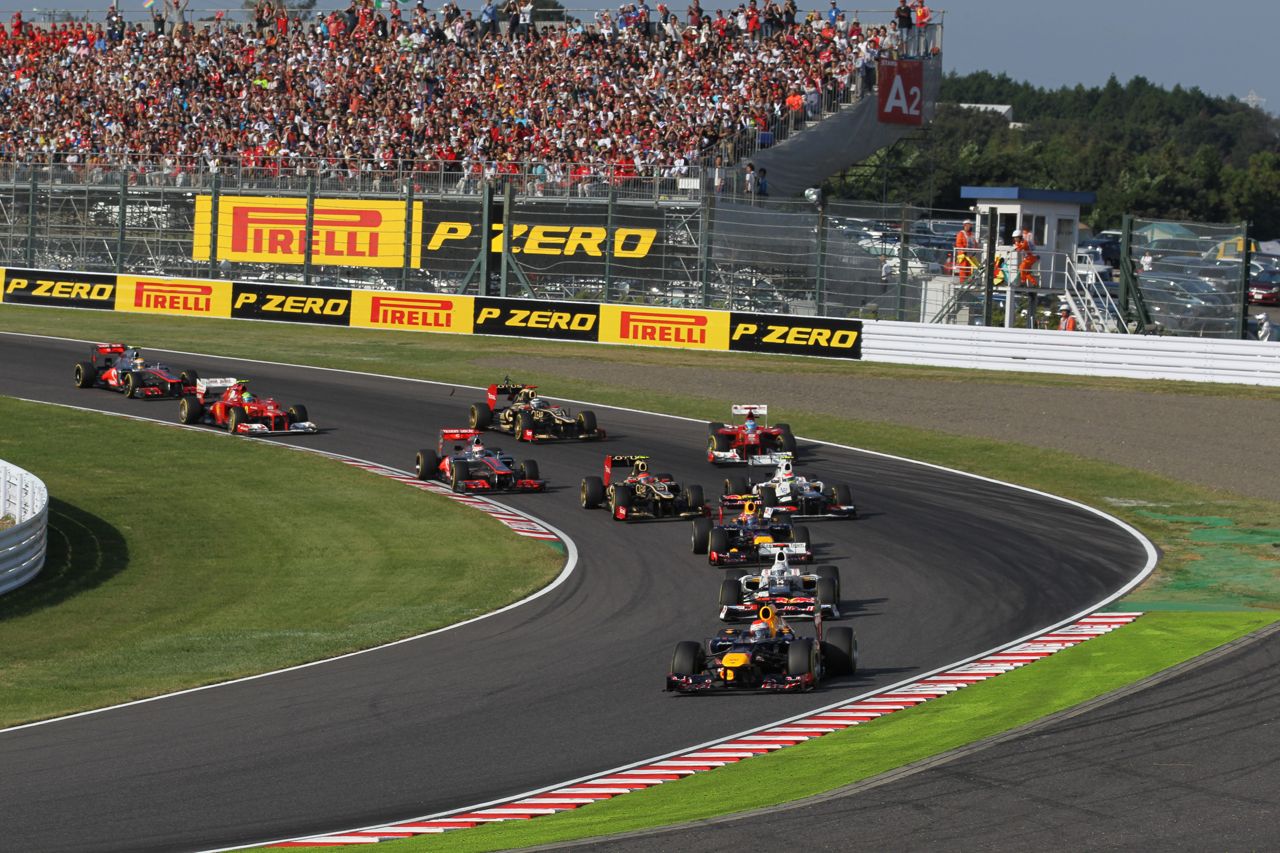 07.10.2012- Race, Start of the race and crash Fernando Alonso (ESP) Scuderia Ferrari F2012