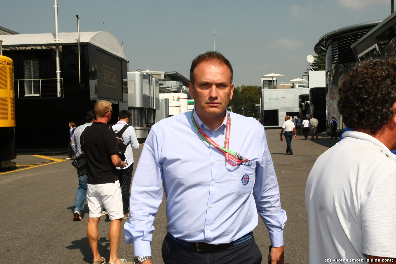 GP Italia: Foto del giovedì