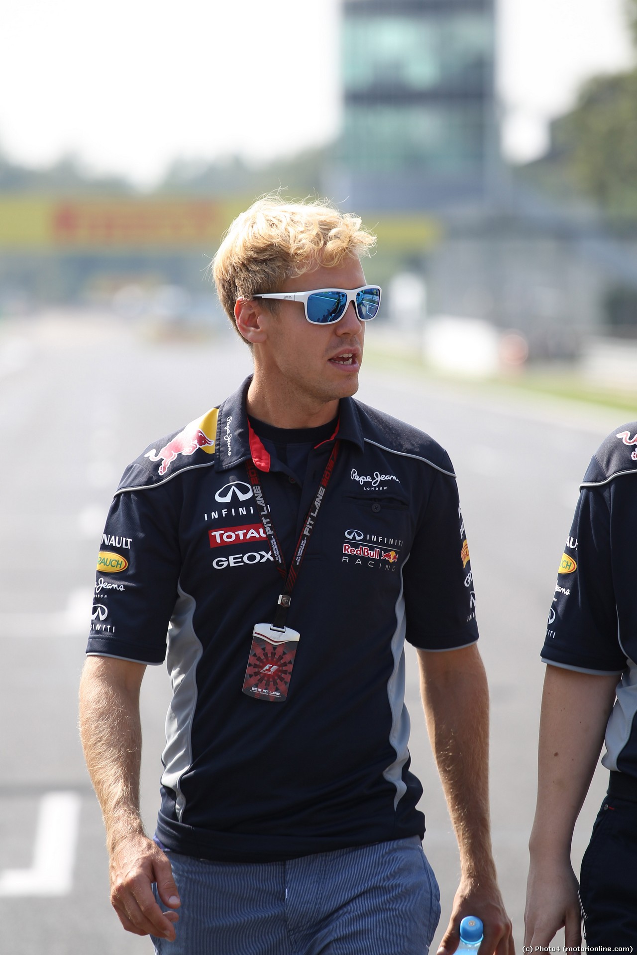 Sebastian Vettel (GER) Red Bull Racing RB9 