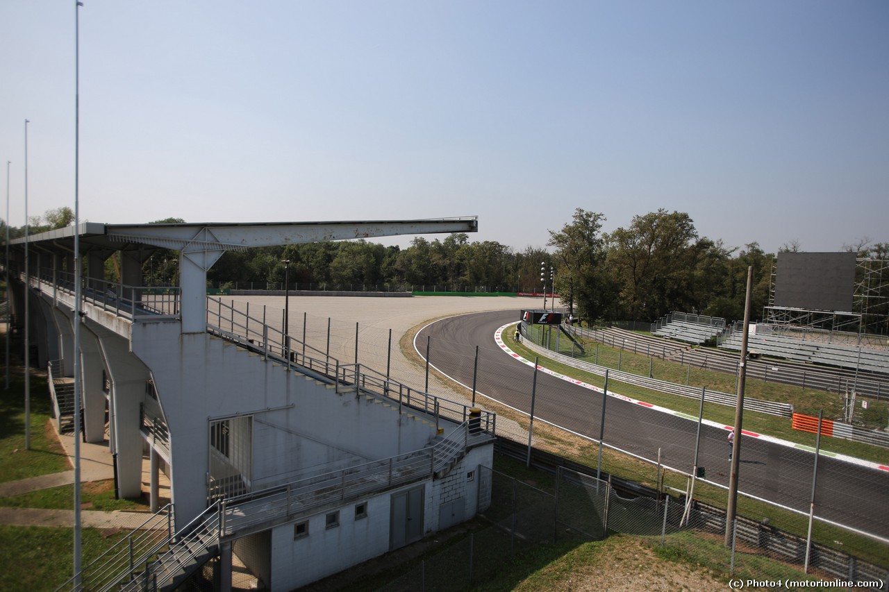 GP Italia: Foto del giovedì