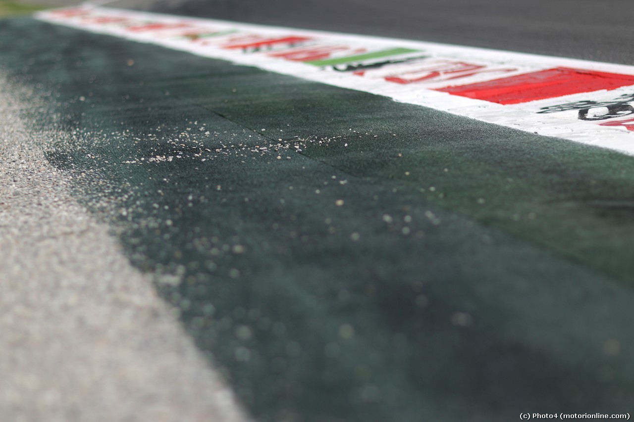 GP Italia: Foto del giovedì