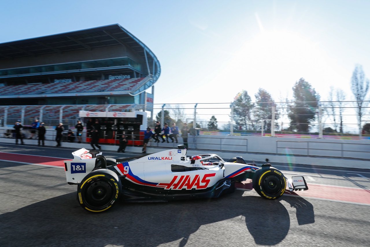 HAAS VF-22 Filming Day Barcellona