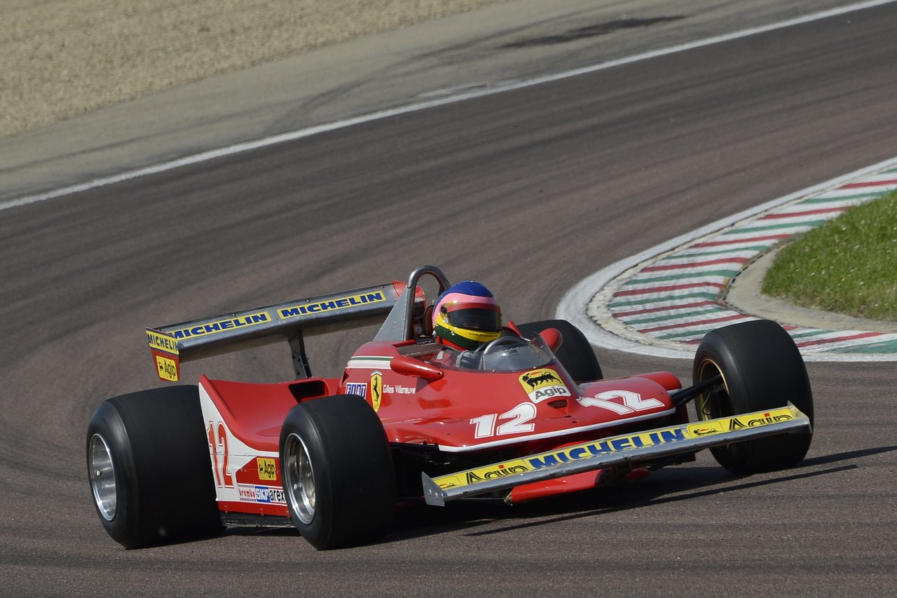 Jacques Villeneuve ricorda il padre Gilles a Fiorano con la Ferrari