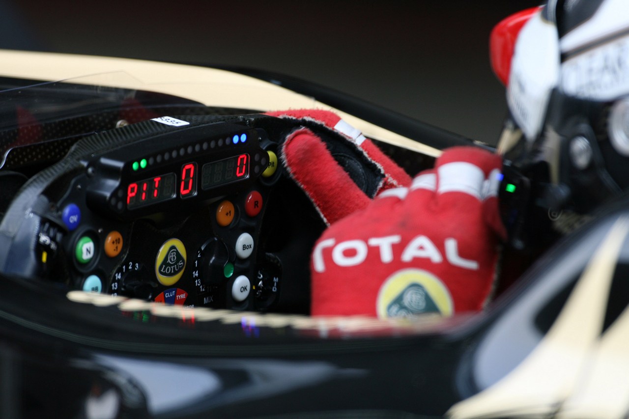 27.10.2012- Qualifying, Kimi Raikkonen (FIN) Lotus F1 Team E20 