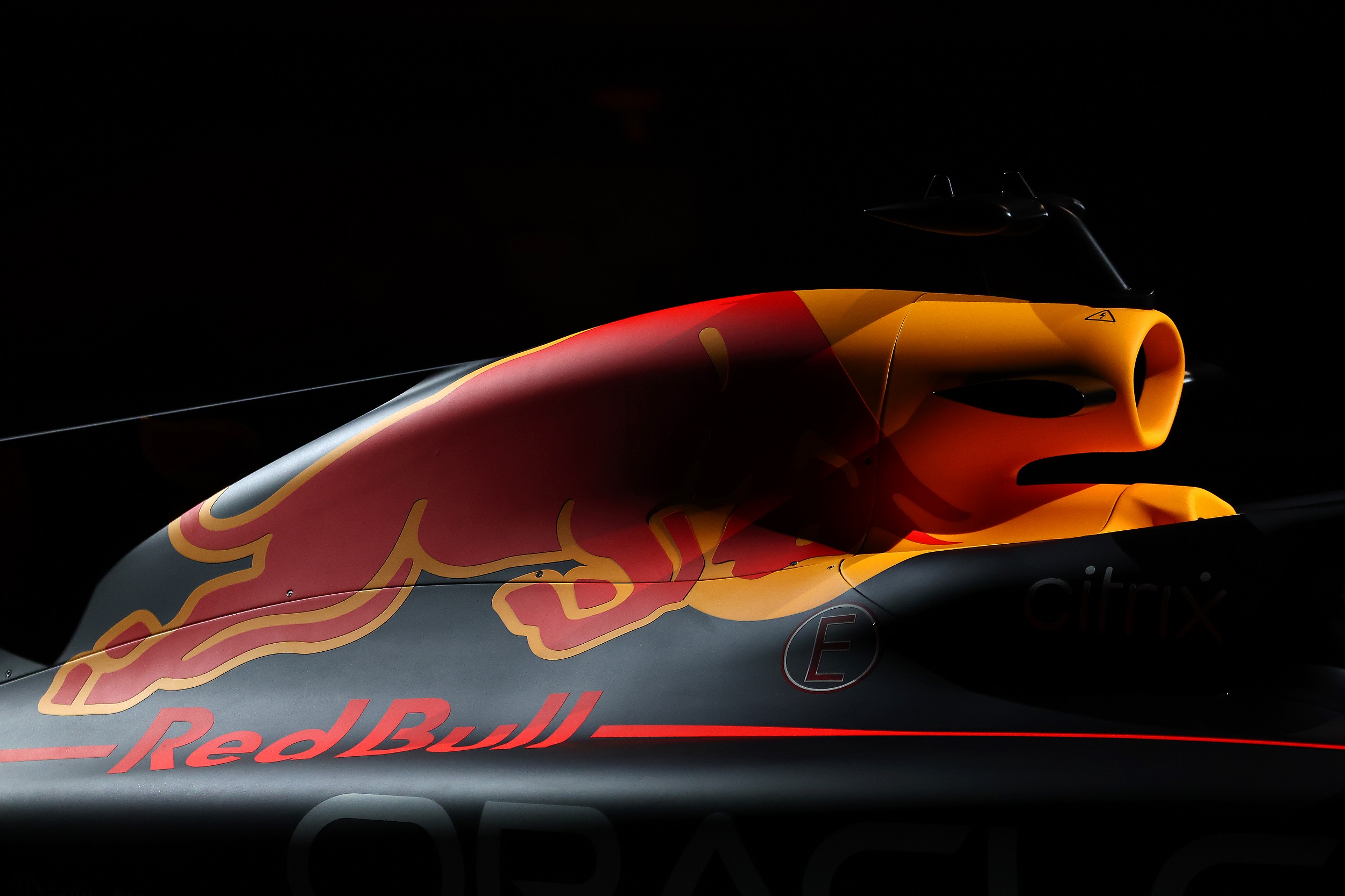 LIVREA RED BULL RB18