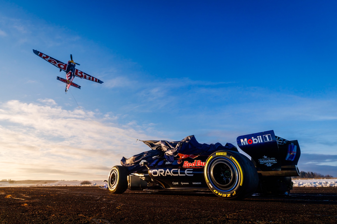 Martin Sonka unveils the new Oracle Red Bull Racing Livery, Jindrichuv Hradec, Czech Republic on 28th November, 2025. // Samo Vidic / Red Bull Content Pool // SI202601140705 // Usage for editorial use only // 