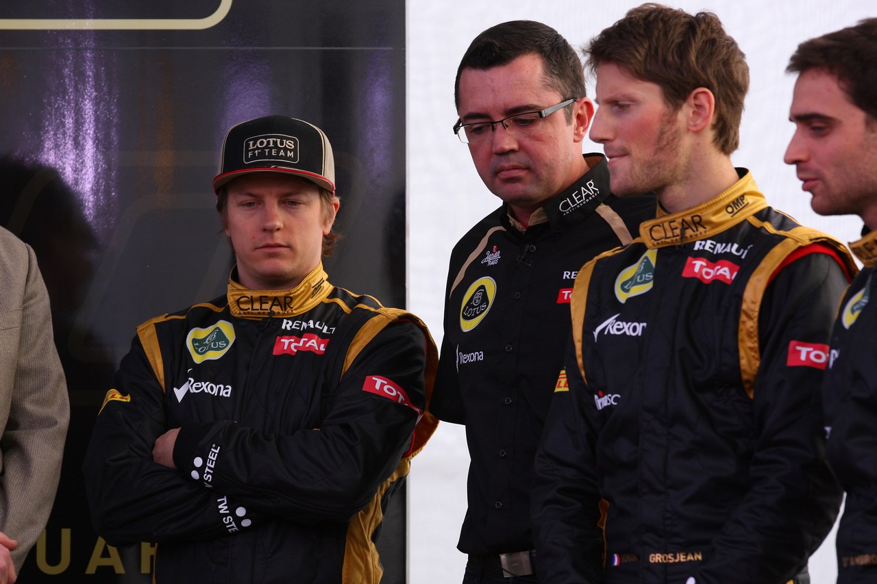 Kimi Raikkonen, Lotus Renault F1 Team with Eric Boullier (FRA), Team Principal, Lotus Renault GP and Romain Grosjean (FRA), Lotus Renault F1 Team  - Lotus F1 Team E20 Launch 