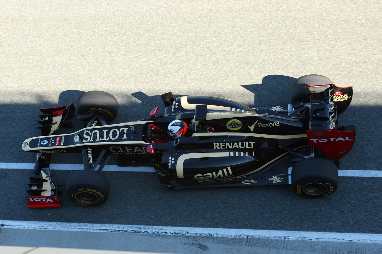 Kimi Raikkonen, Lotus Renault F1 Team  - Lotus F1 Team E20 Launch