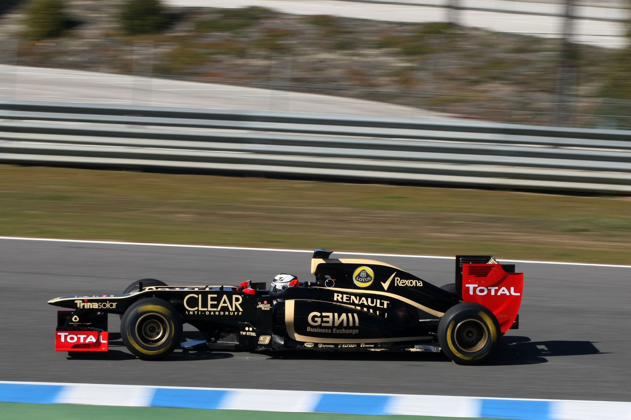  
Kimi Raikkonen (FIN), Team Lotus Renault GP  - Lotus F1 Team E20 Launch 
