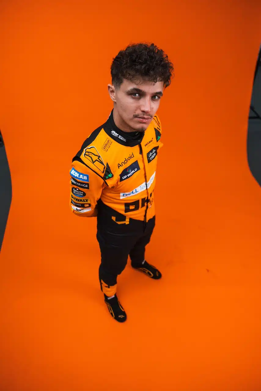 McLaren MCL38