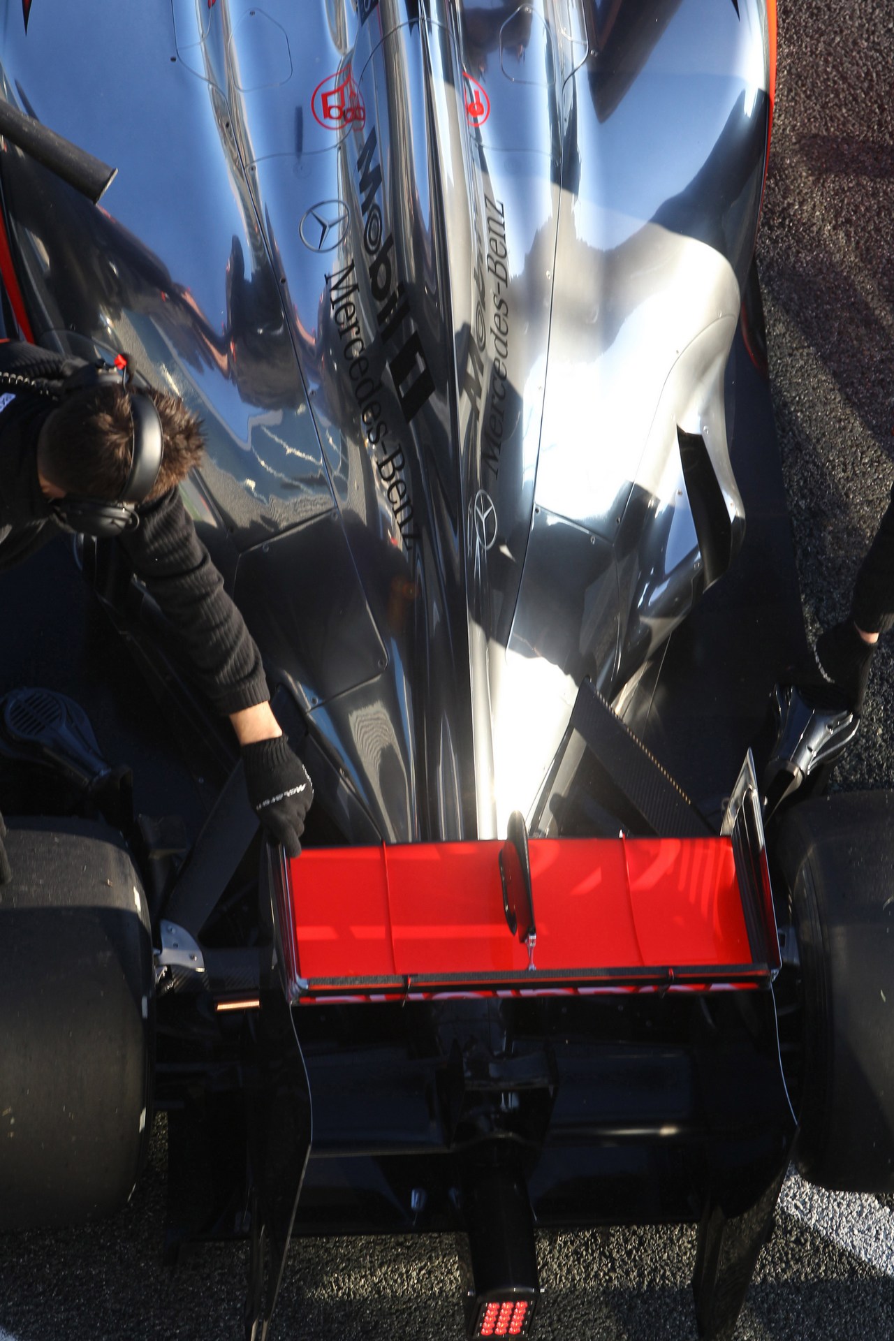 07.02.2012 Jerez, Spain,
Jenson Button (GBR), McLaren Mercedes   - Formula 1 Testing, day 1 - Formula 1 World Championship 