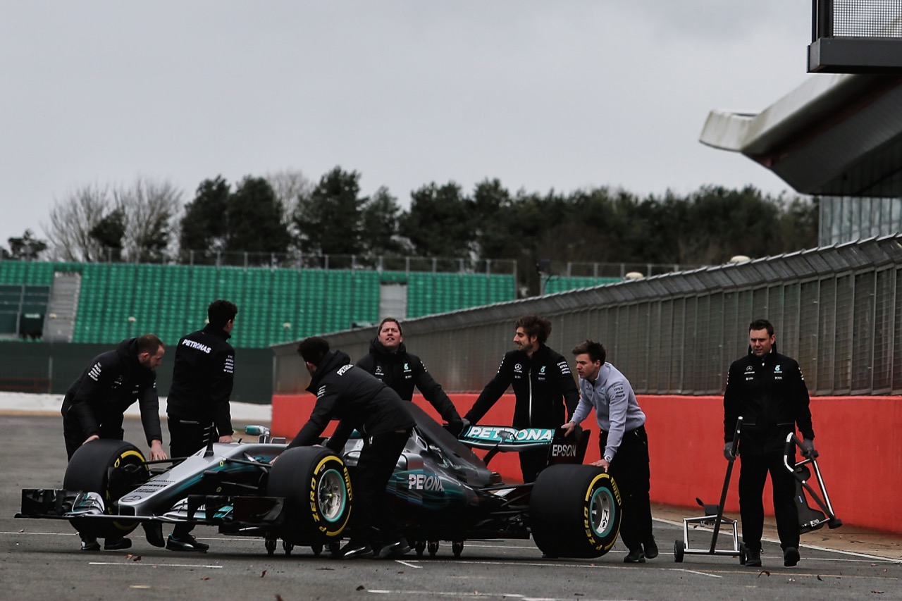 Mercedes-AMG W08 - 2017