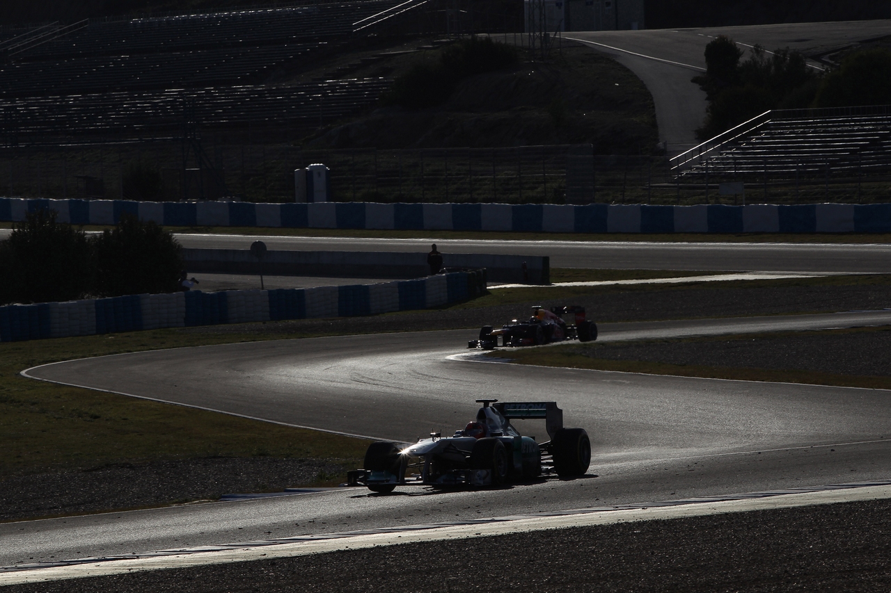 07.02.2012 Jerez, Spain,
Michael Schumacher (GER), Mercedes GP Petronas F1 Team   - Formula 1 Testing, day 1 - Formula 1 World Championship 