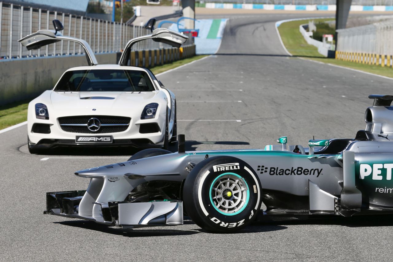 Mercedes W04