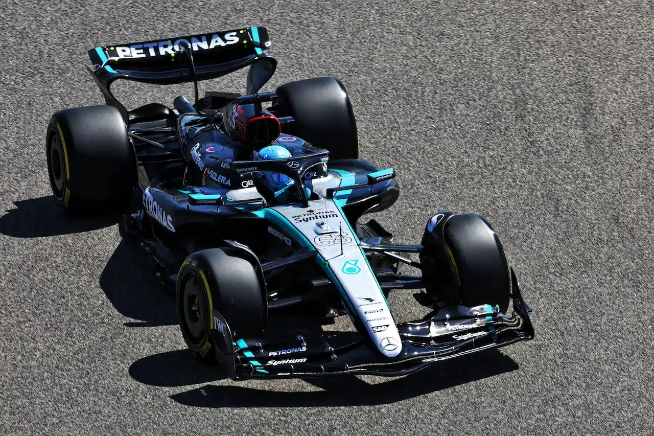 Mercedes W15 | Test Bahrain 2024