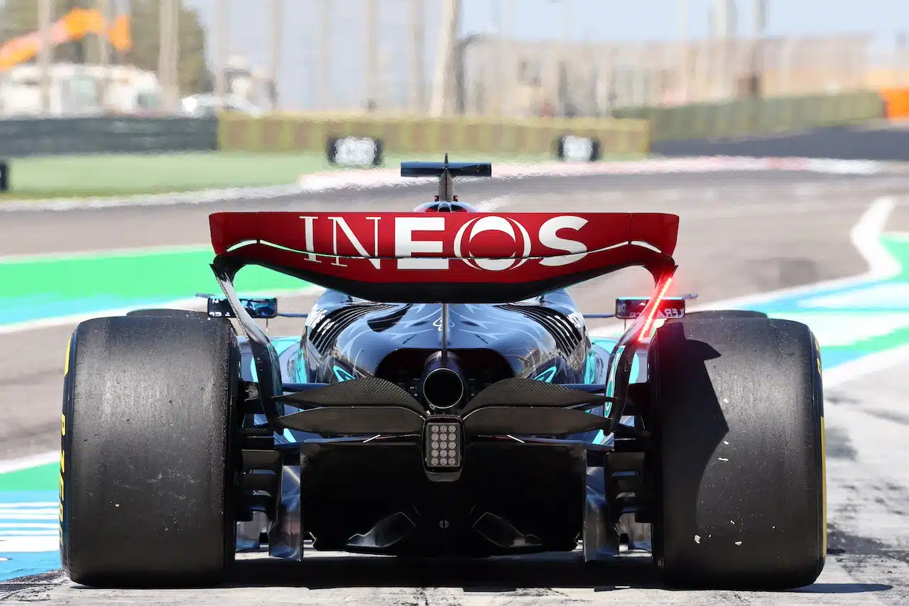 Mercedes W15 | Test Bahrain 2024