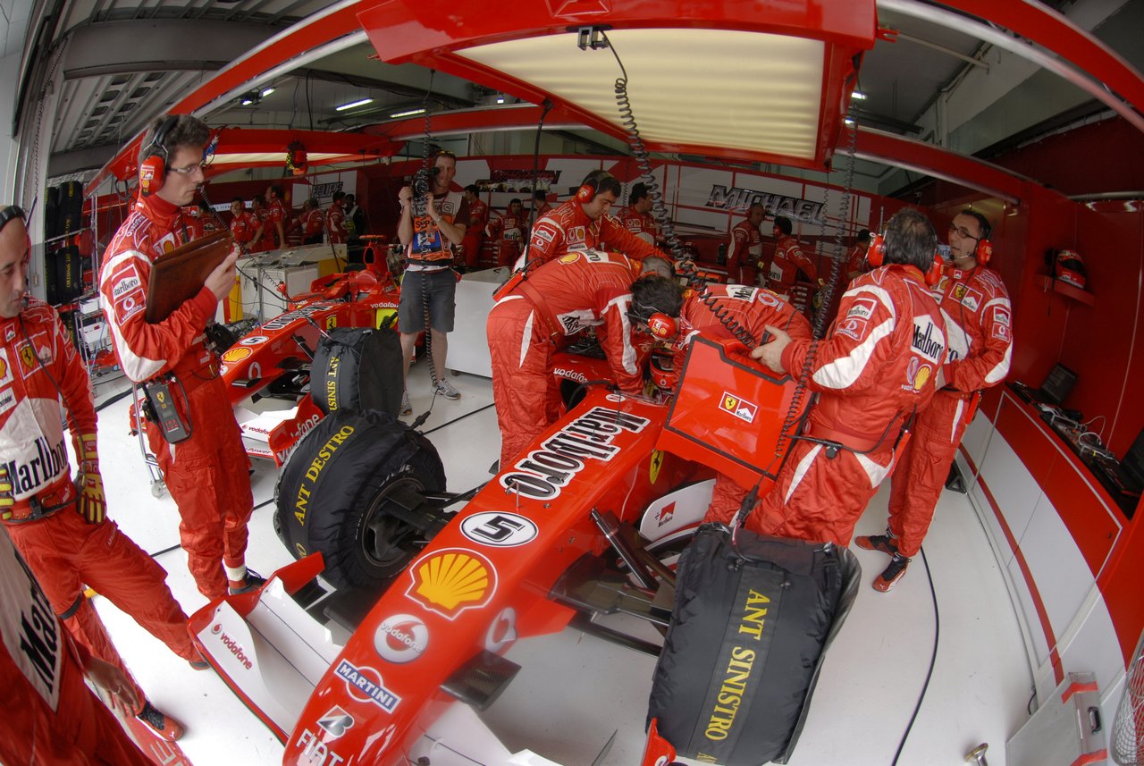 Michael Schumacher Story (2006) - Galleria 7