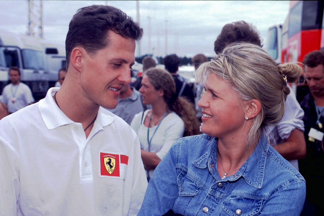 Formula One Championship 1997 - GP F1 Hockernheim - Michael  Schumacher (ger)  Ferrari F310b with is wife Corinna