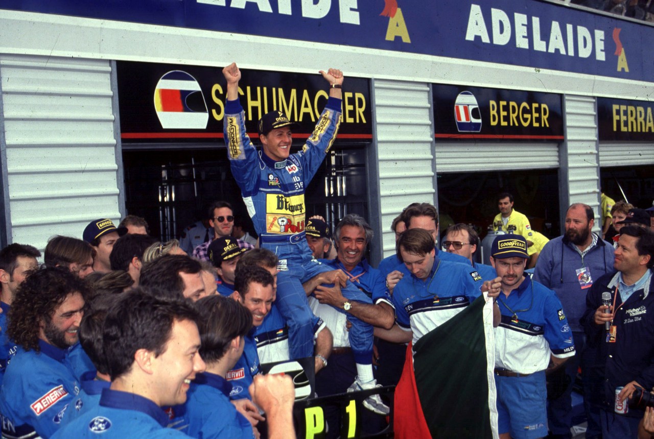 84548: (/PHOTO4) 2006-09-06 Varie -  - Michael Schumacher story - portrait michael schumacher (ger) campione del