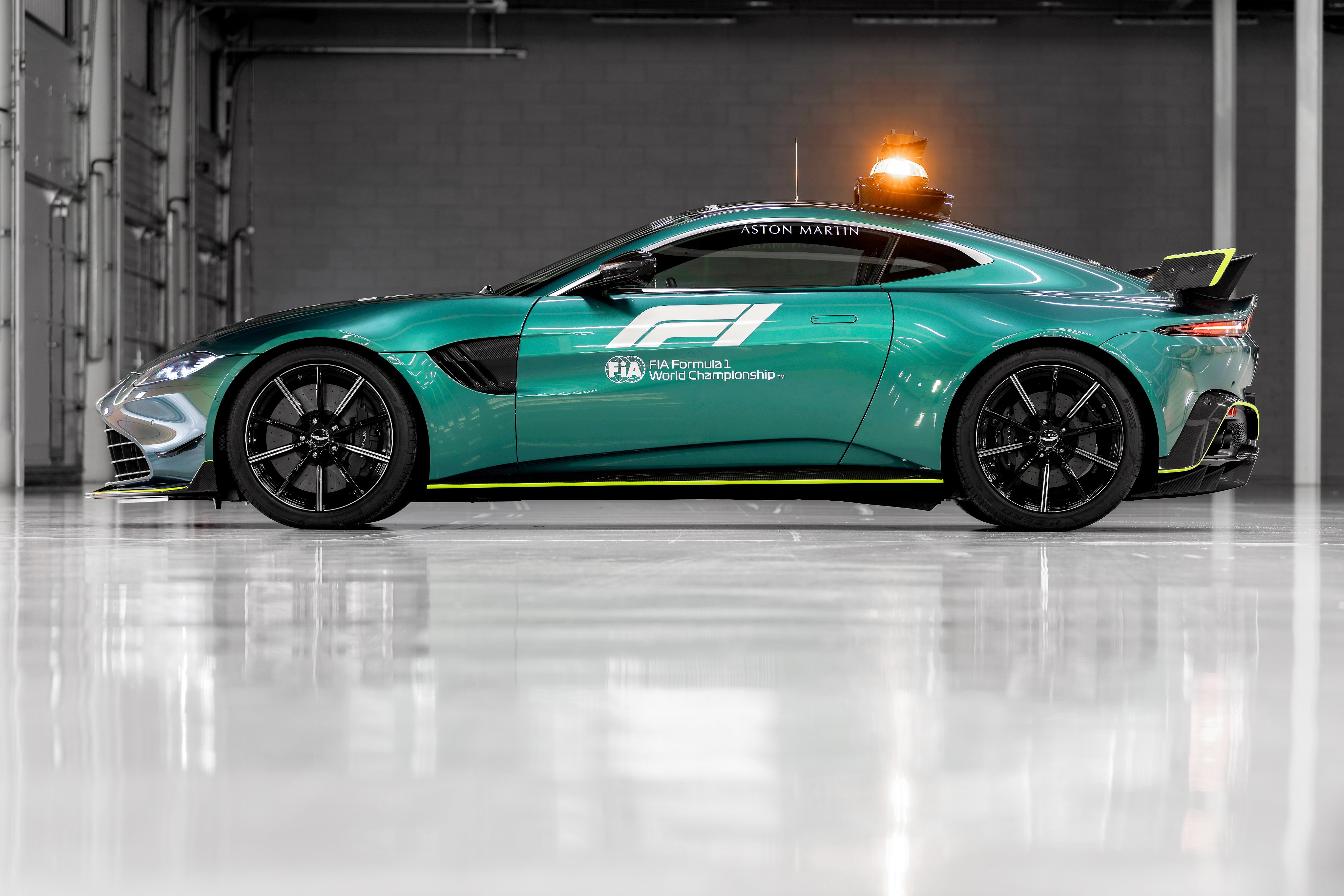 Nuove Safety Car 2021 (Mercedes e Aston Martin