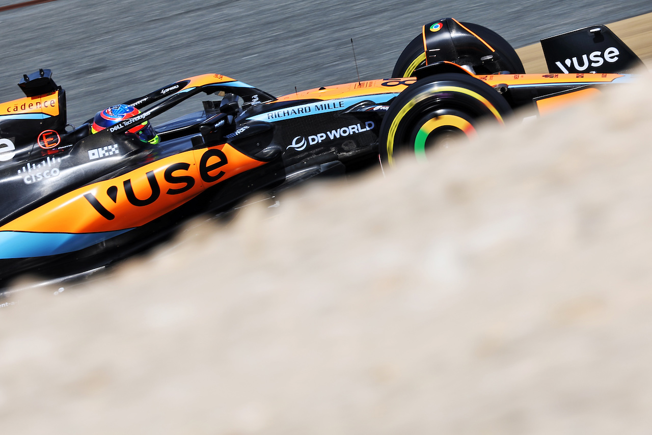 Oscar Piastri (AUS) McLaren MCL60.
23.02.2023. Formula 1 Testing, Sakhir, Bahrain, Day One.
- www.xpbimages.com, EMail: requests@xpbimages.com © Copyright: Bearne / XPB Images