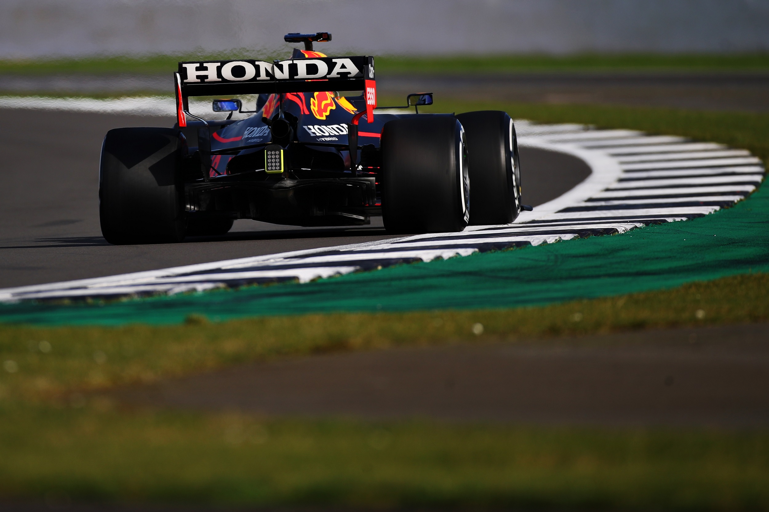 PRIMO GIORNO DI PEREZ IN RED BULL - SILVERSTONE