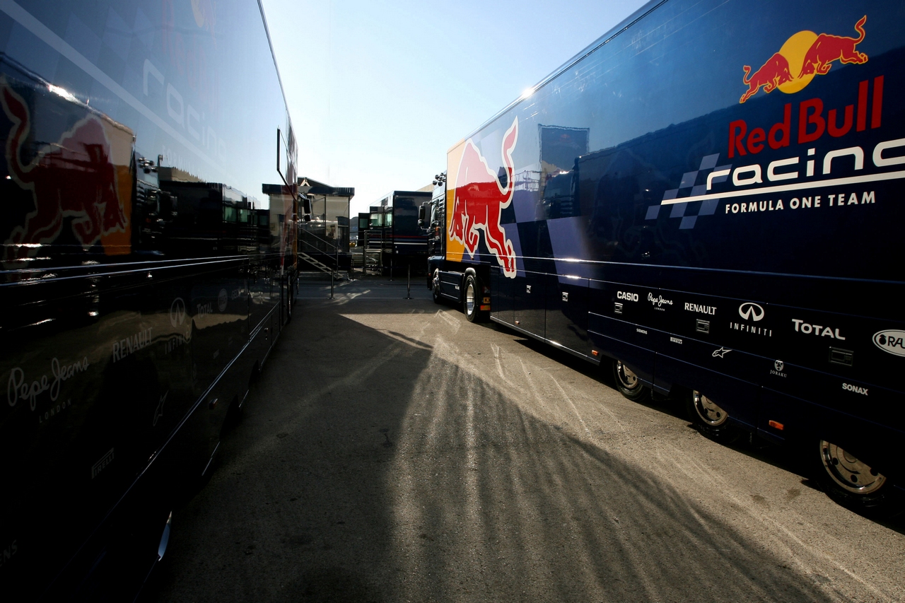07.02.2012 Jerez, Spain,
Red Bull Racing trucks  - Formula 1 Testing, day 1 - Formula 1 World Championship 