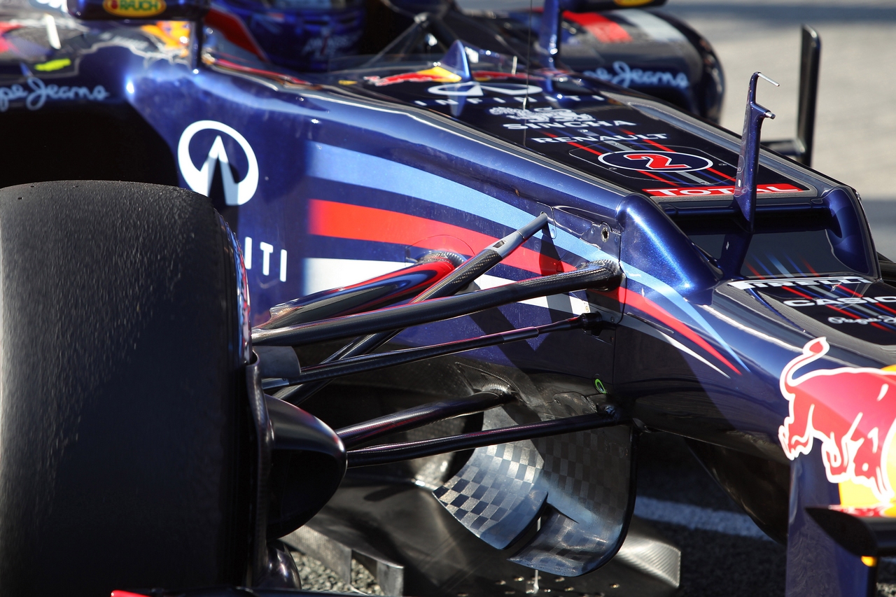 08.02.2012 Jerez, Spain,
Mark Webber (AUS), Red Bull Racing front suspension - Formula 1 Testing, day 1 - Formula 1 World Championship 