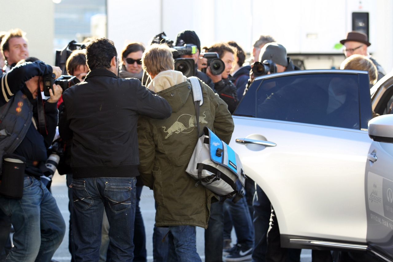 08.02.2012 Jerez, Spain,
Sebastian Vettel (GER), Red Bull Racing arrives at the circuit - Formula 1 Testing, day 1 - Formula 1 World Championship 