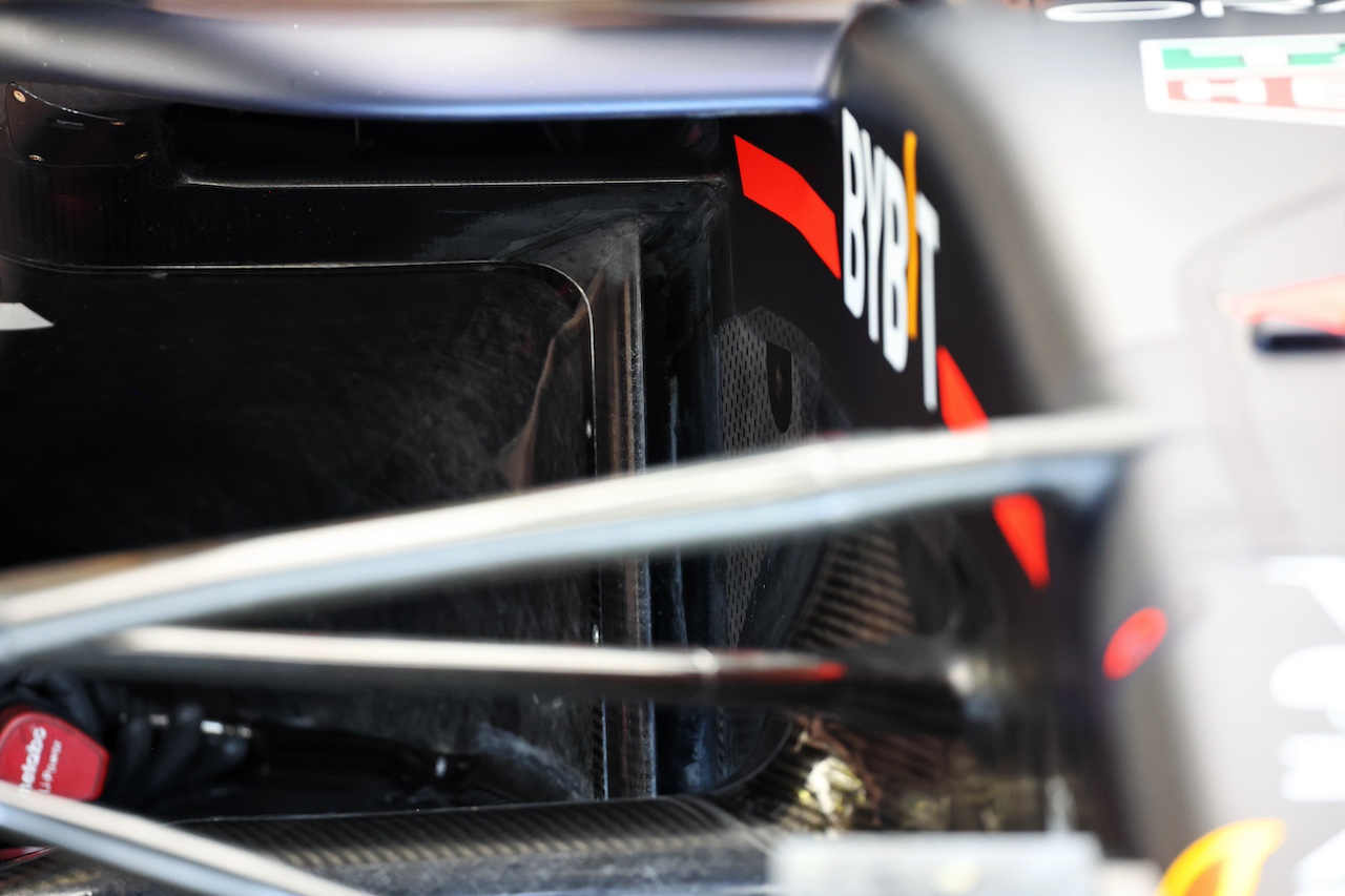 Red Bull Racing RB20 sidepod detail.
21.02.2024. Formula 1 Testing, Sakhir, Bahrain, Day One.
- www.xpbimages.com, EMail: requests@xpbimages.com © Copyright: Batchelor / XPB Images