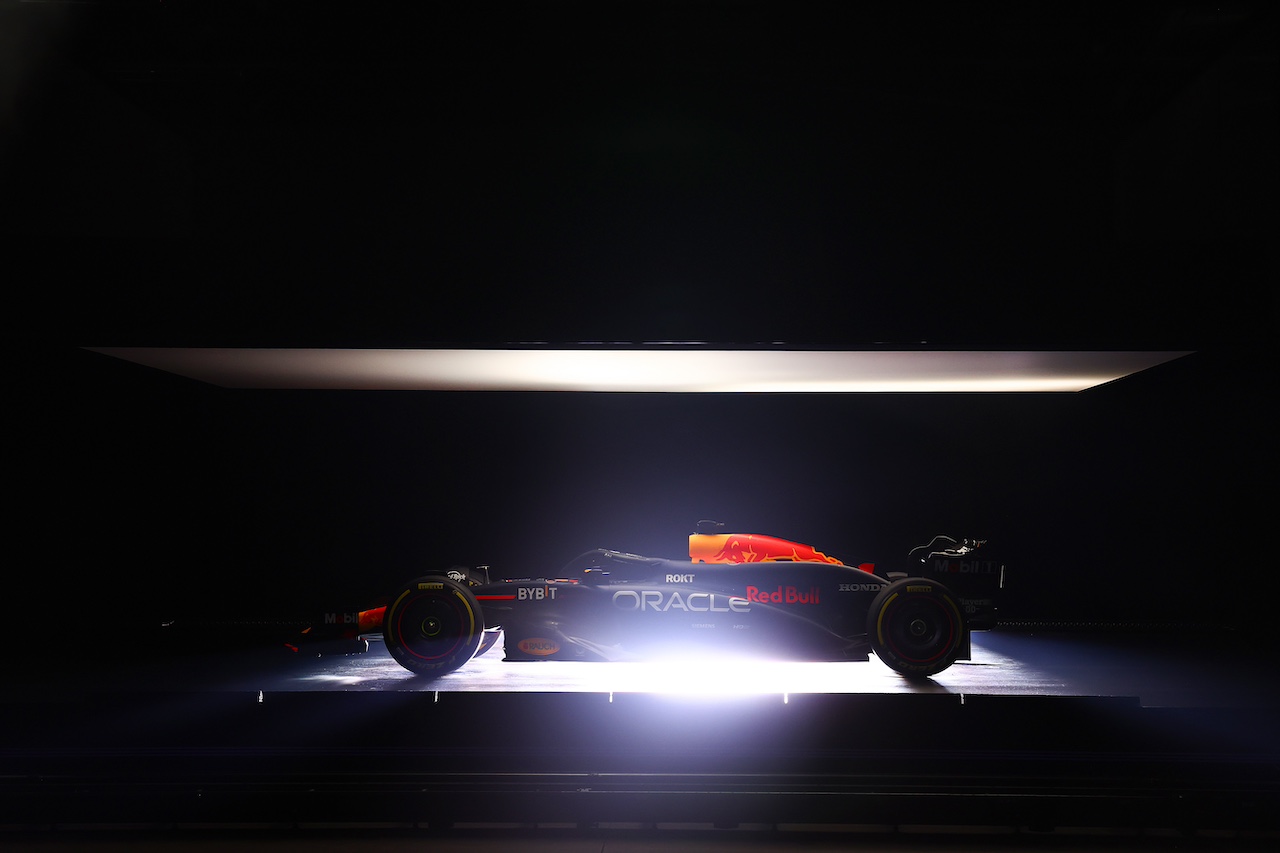 MILTON KEYNES, ENGLAND - FEBRUARY 14: The RB20 is pictured ahead of the Oracle Red Bull Racing RB20 car launch at Red Bull Racing Factory on February 14, 2024 in Milton Keynes, England. (Photo by Mark Thompson/Getty Images for Red Bull Racing) // Getty Images / Red Bull Content Pool // SI202402150713 // Usage for editorial use only // 