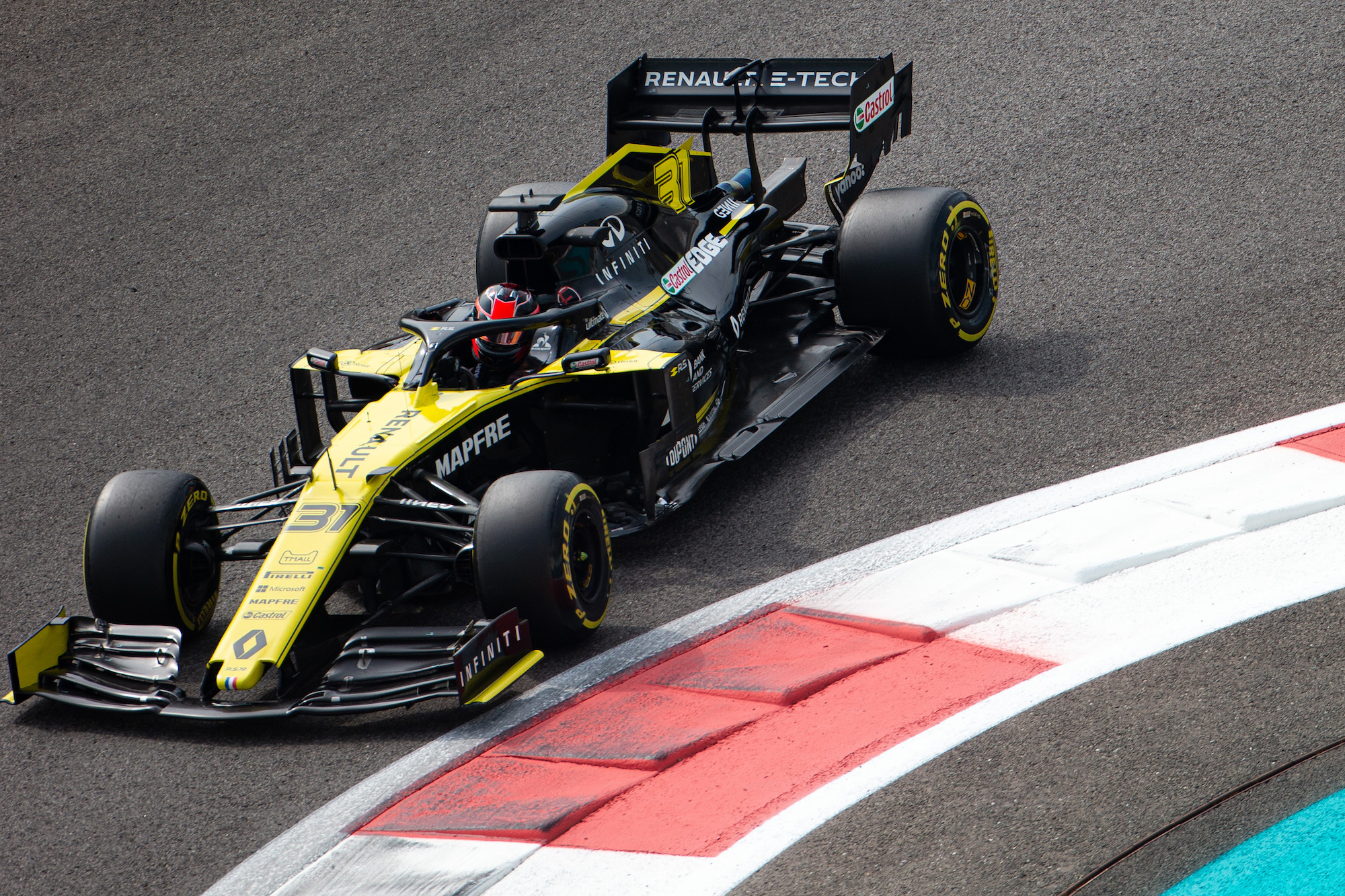 Renault, Esteban Ocon - Test Abu Dhabi 2019