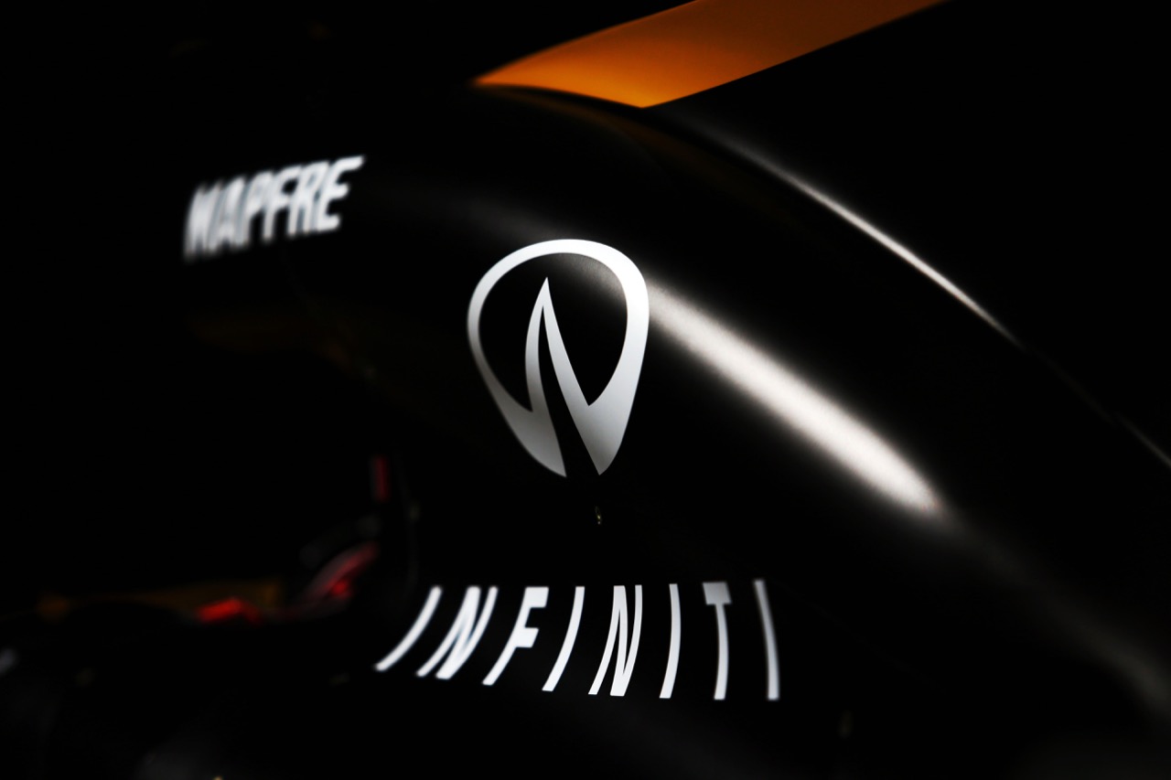 Renault Sport F1 Team RS17 engine cover.
21.02.2017.