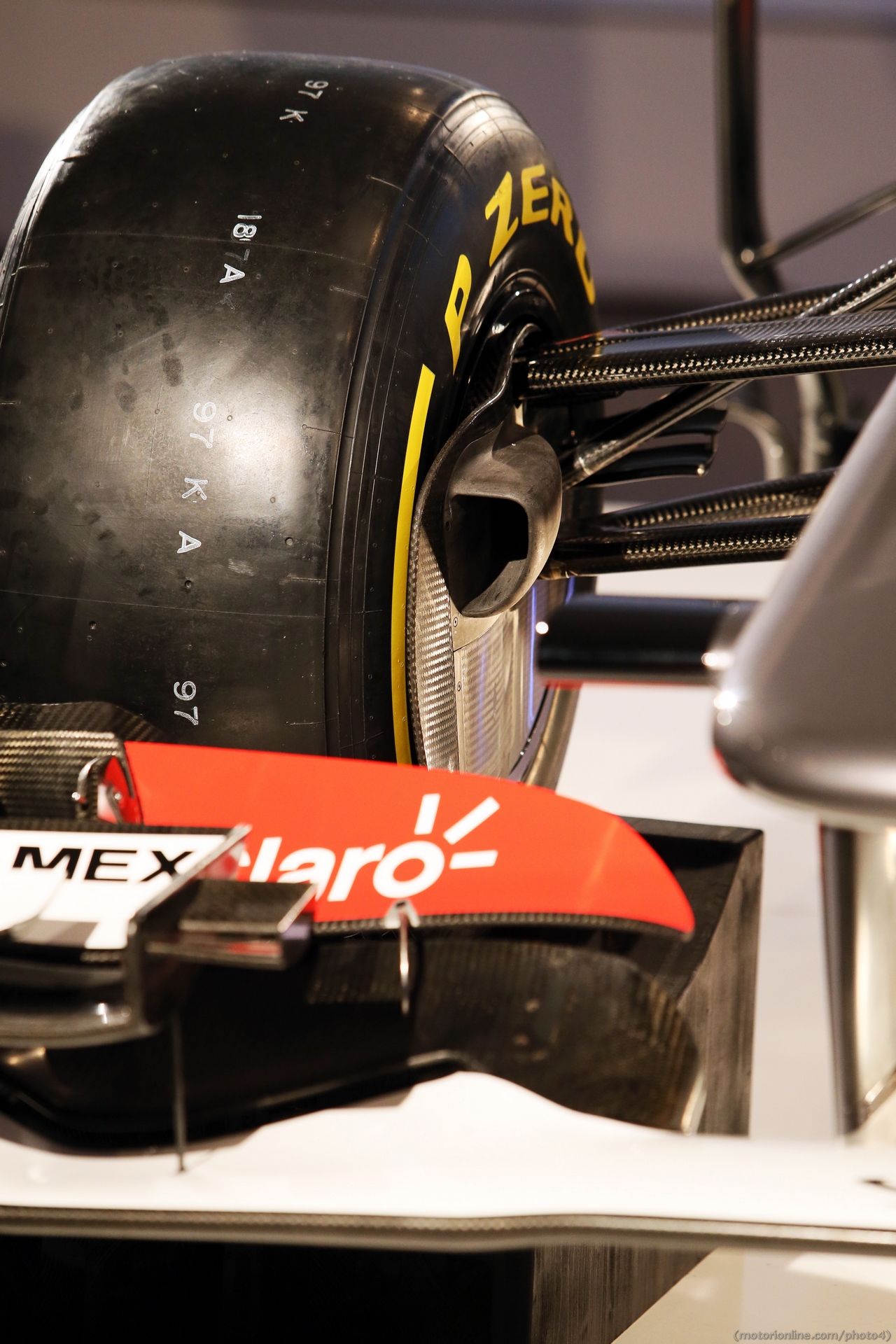 Sauber C32 front suspension detail.
