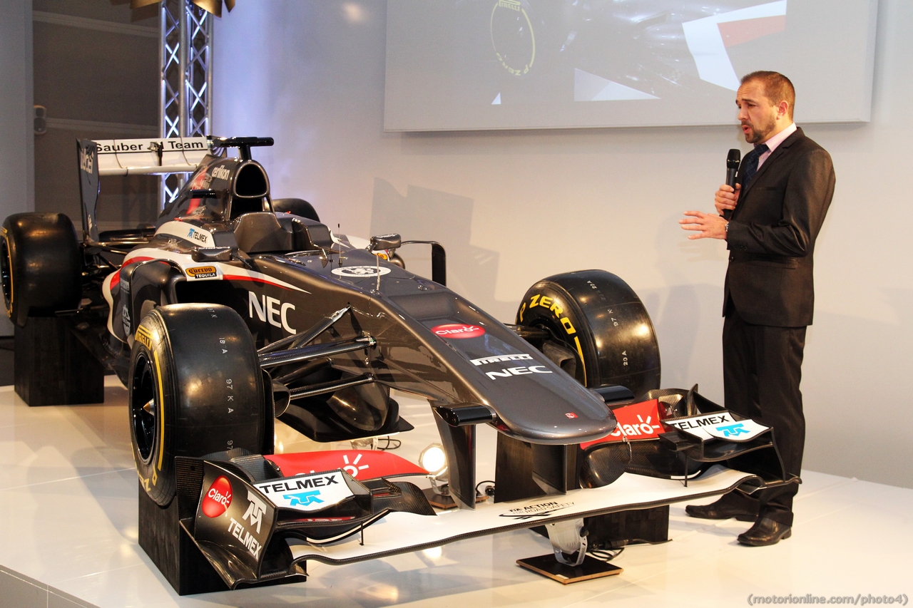 Sauber C32
