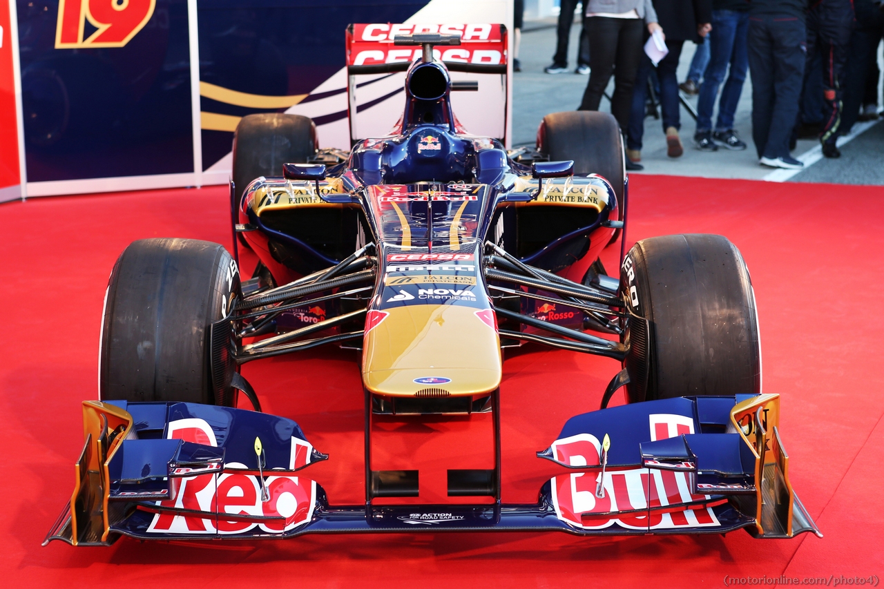 Scuderia Toro Rosso STR8