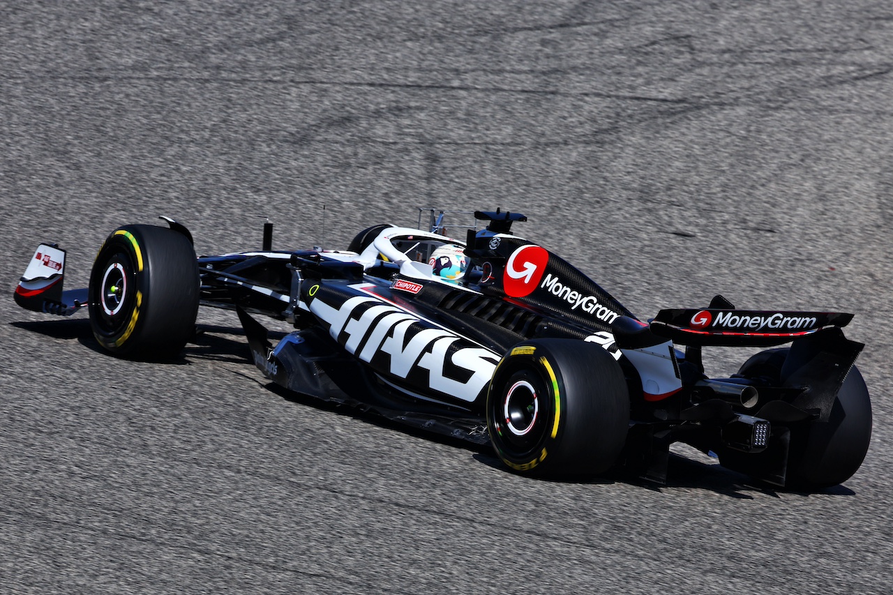 Kevin Magnussen (DEN) Haas VF-24.
21.02.2024. Formula 1 Testing, Sakhir, Bahrain, Day One.
- www.xpbimages.com, EMail: requests@xpbimages.com © Copyright: Charniaux / XPB Images