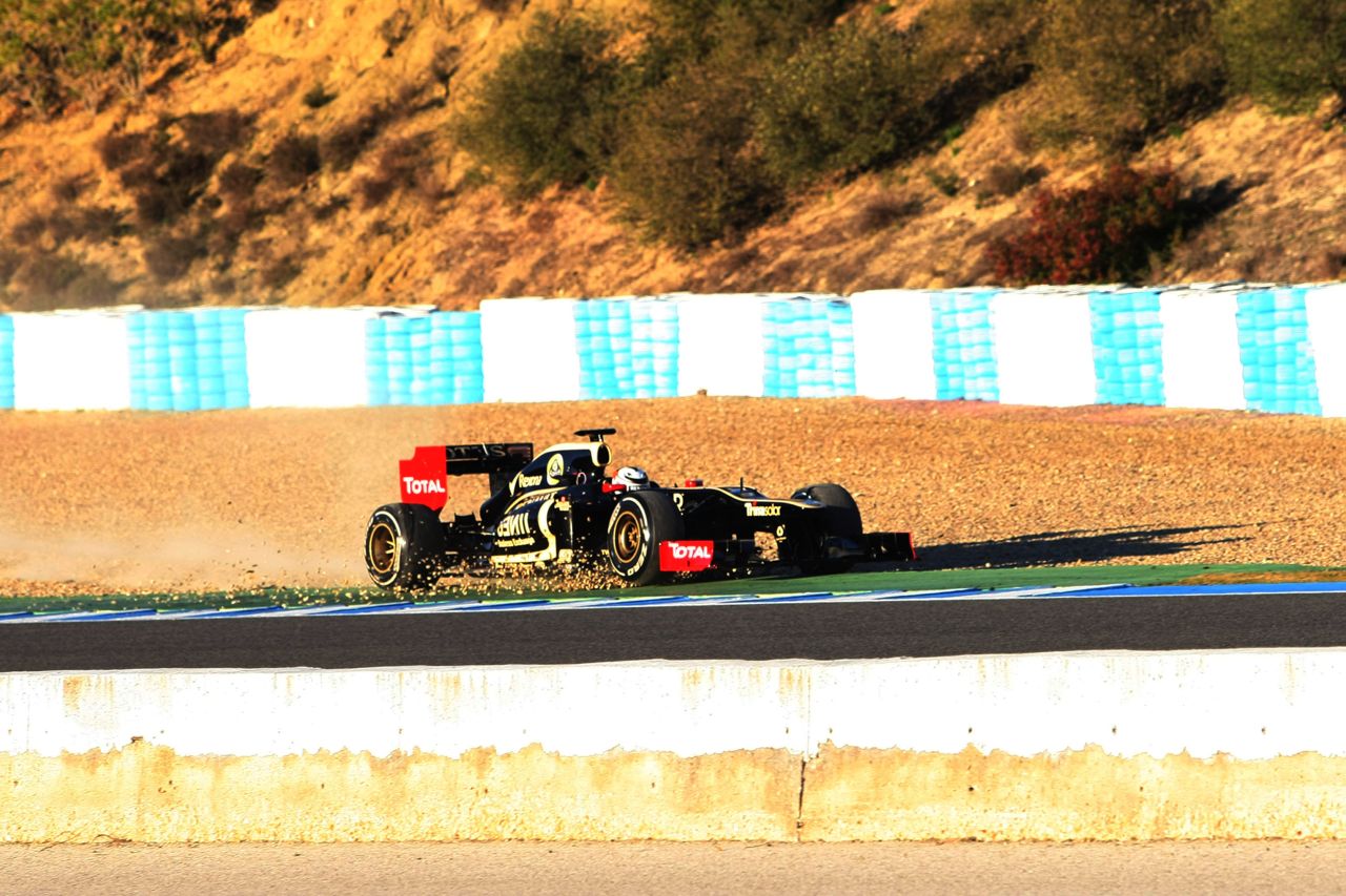 08.02.2012 Jerez, Spain,
Kimi Raikkonen (FIN), Team Lotus Renault GP   - Formula 1 Testing, day 1 - Formula 1 World Championship 