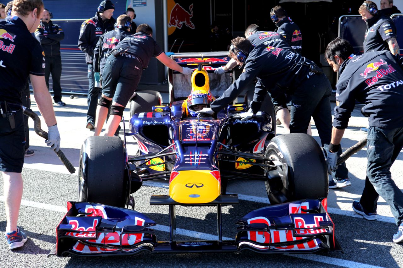 07.02.2012 Jerez, Spain,
Mark Webber (AUS), Red Bull Racing in the new RB8  - Formula 1 Testing, day 1 - Formula 1 World Championship 
