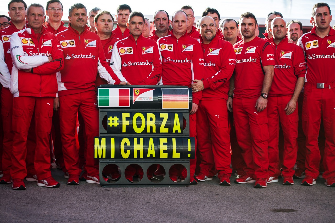 Ferrari send their best wishes to Michael Schumacher (GER).
27.01.2014. Formula One Testing, Preparations, Jerez, Spain.