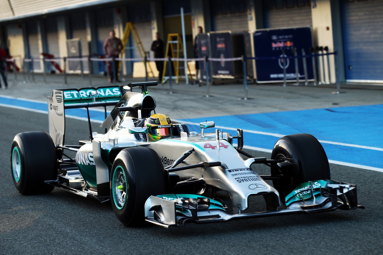 Lewis Hamilton (GBR) Mercedes AMG F1 W05.
28.01.2014. Formula One Testing, Day One, Jerez, Spain.
