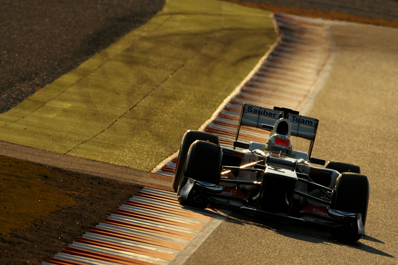 21.02.2012, Barcelona, Spain,
Sergio Perez (MEX), Sauber F1 Team   - Formula 1 Testing, day 1 - Formula 1 World Championship 